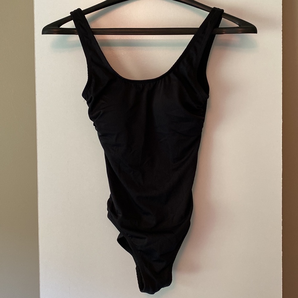 Hurley One Piece Ribbed Black Swimsuit Size XS